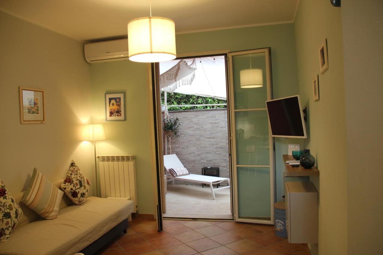 Apartmán Casa Lucia Private Car Or Motorcycle Park Lucca Exteriér fotografie